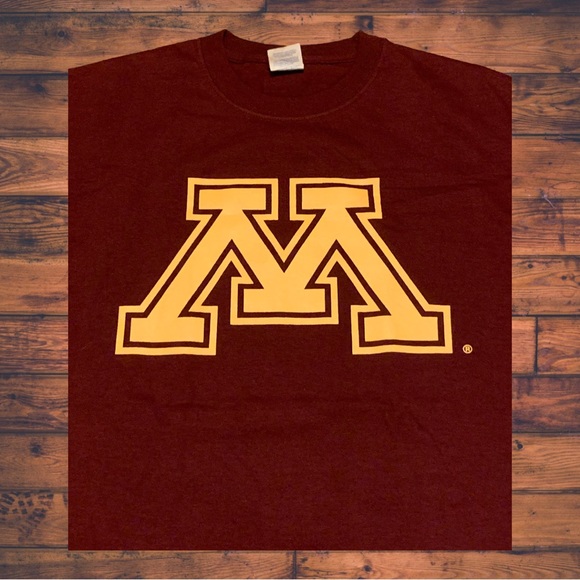 Minnesota Golden Gopher Bleed Gold Nike Champion Shirt Athleisure Gym Wear - Picture 2 of 4